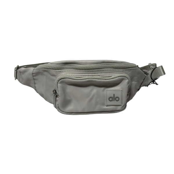 Alo Yoga Belt Bag Light Silver Crossbody Fanny Pack