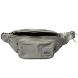Alo Yoga Belt Bag Light Silver Crossbody Fanny Pack