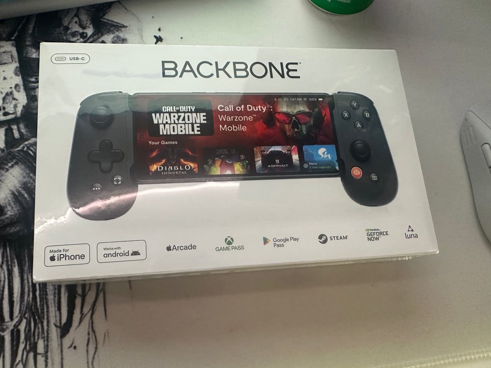 Backbone - One (USB-C) - Mobile Gaming Controller for iPhone 15/16 Series and Android - 2nd Generation - Black - Living Legend