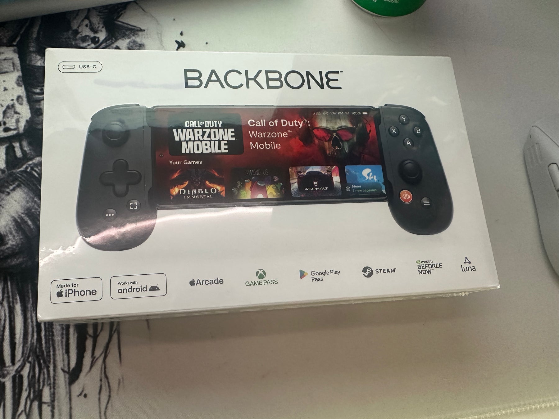 Backbone - One (USB-C) - Mobile Gaming Controller for iPhone 15/16 Series and Android - 2nd Generation - Black - Living Legend