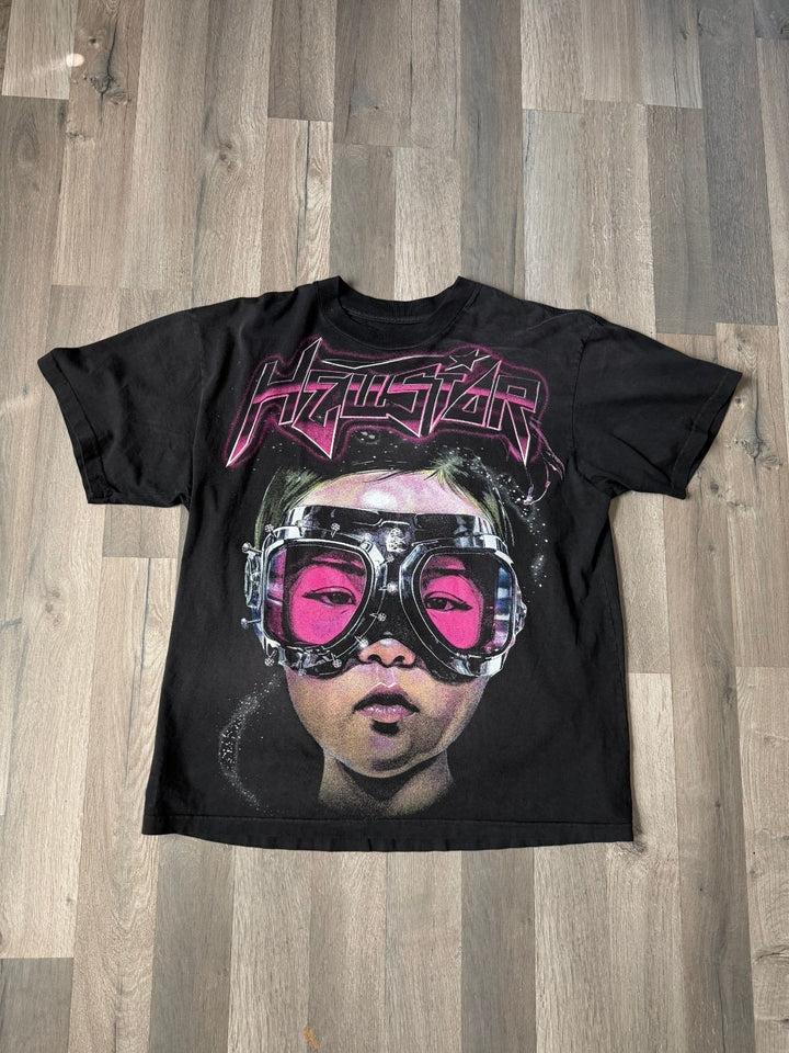 Hellstar Capsule 10 “Future Is Hellstar” Goggles Tee – Capsule 10 (Worn 9.8/10)