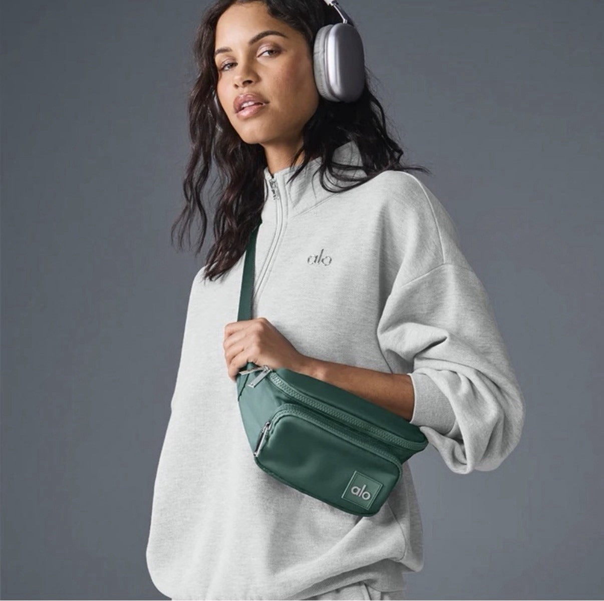 Alo Yoga Explorer Fanny Pack Winter Ivy Green