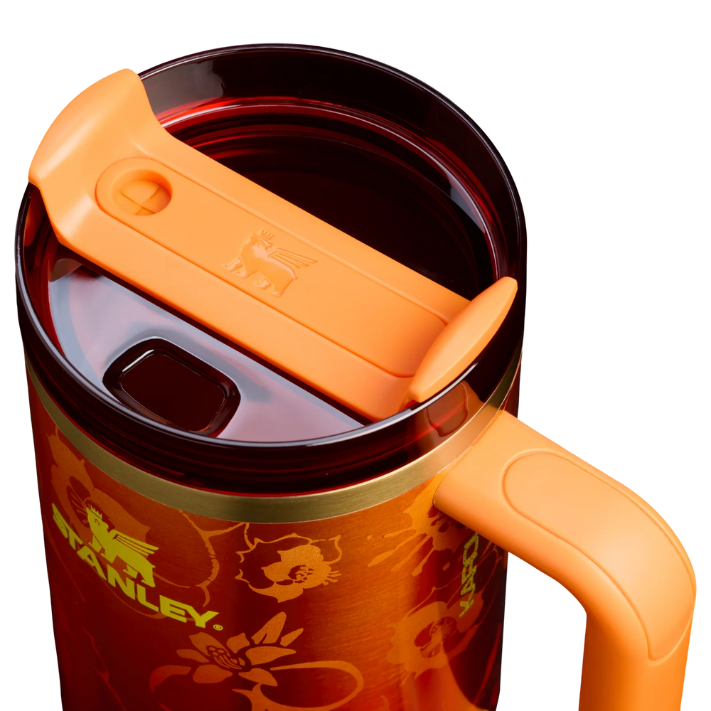 The Stanley 1913 x Karol G Quencher H2.0 Flowstate Tumbler