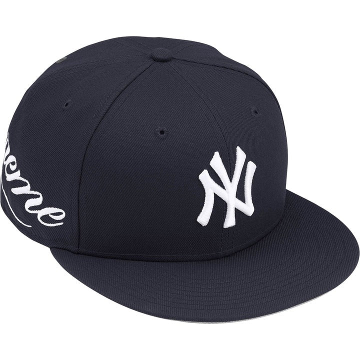 Supreme®/New York Yankees™ New Era® Navy/White