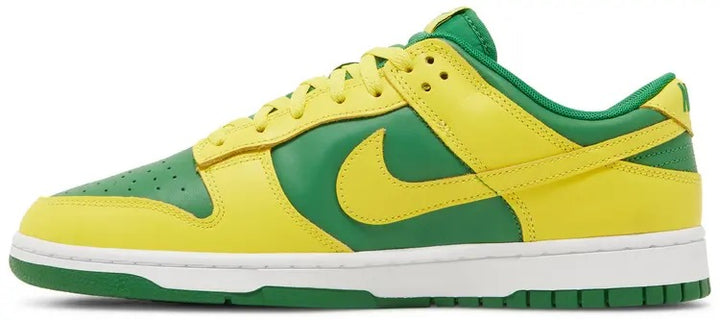 NIKE SB Dunk Low 'Reverse Brazil' - Living Legend