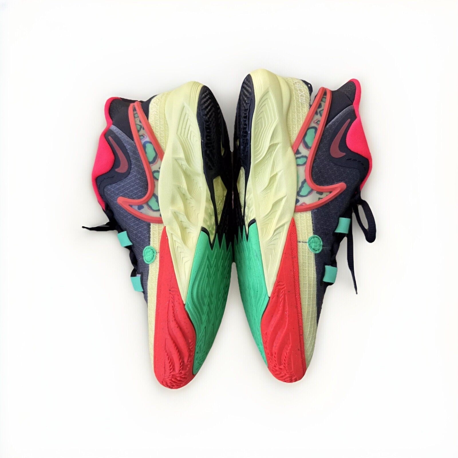 Nike Kyrie 8 GO (GS) Black/Lemon Chiffon DQ8076-003 Size 7Y - Living Legend