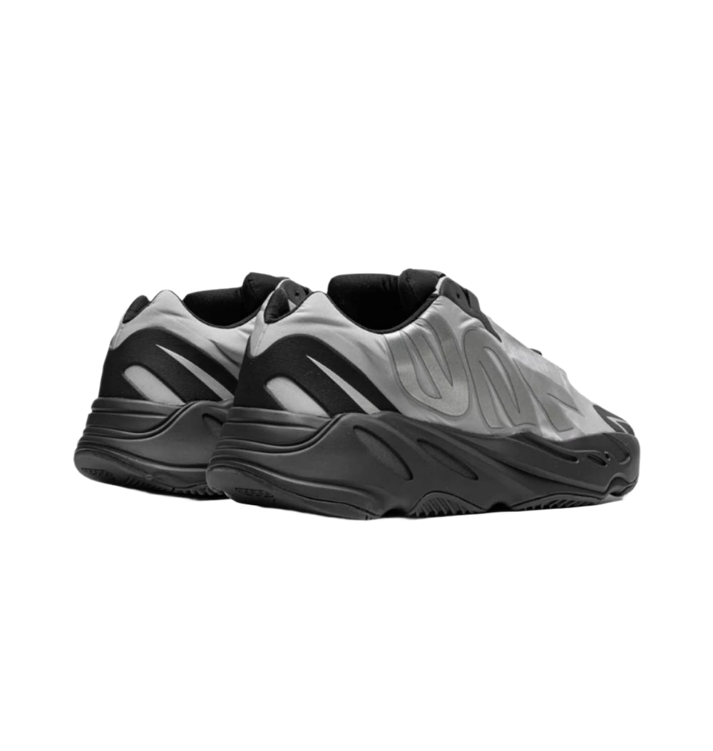 Adidas Yeezy Boost 700 MNVN - Living Legend